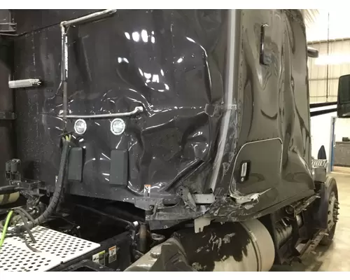 Kenworth T680 Cab Assembly