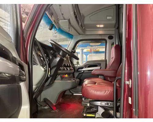 Kenworth T680 Cab Assembly