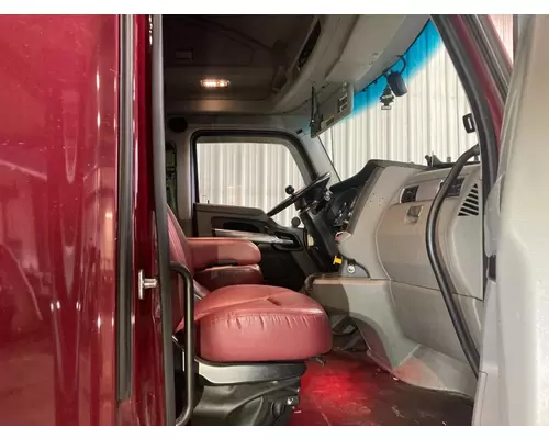 Kenworth T680 Cab Assembly