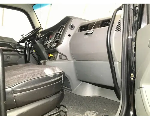 Kenworth T680 Cab Assembly