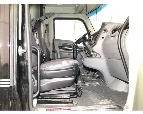 Kenworth T680 Cab Assembly