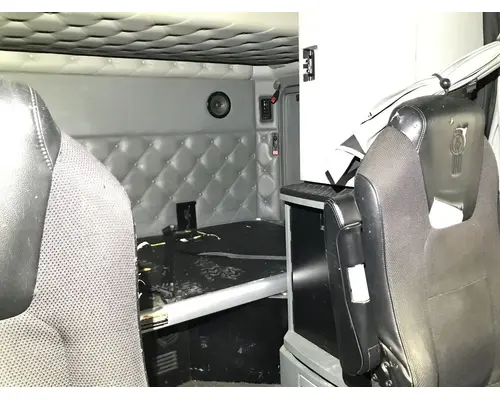 Kenworth T680 Cab Assembly