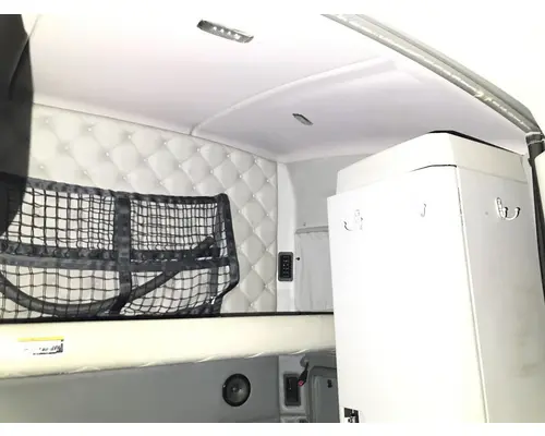 Kenworth T680 Cab Assembly