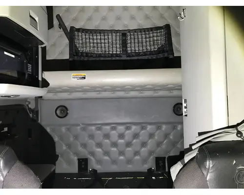 Kenworth T680 Cab Assembly