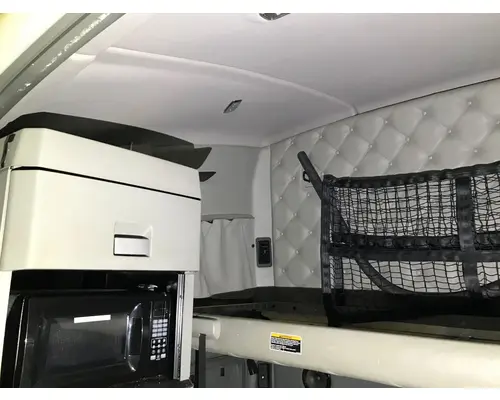 Kenworth T680 Cab Assembly