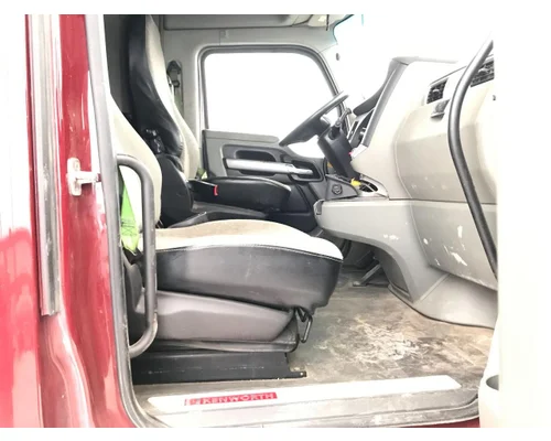 Kenworth T680 Cab Assembly