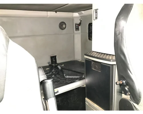 Kenworth T680 Cab Assembly