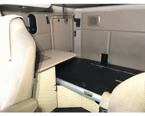 Kenworth T680 Cab Assembly