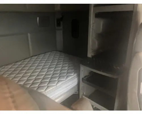 Kenworth T680 Cab Assembly