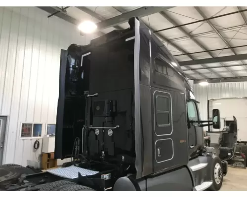 Kenworth T680 Cab Assembly