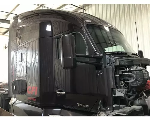 Kenworth T680 Cab Assembly