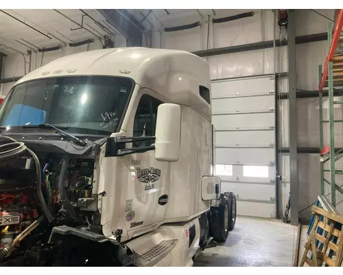 Kenworth T680 Cab Assembly