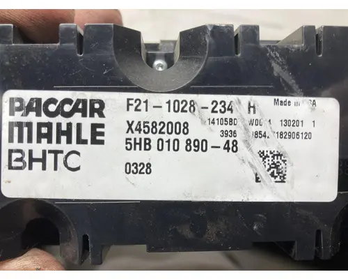 Kenworth T680 Cab Misc. Interior Parts