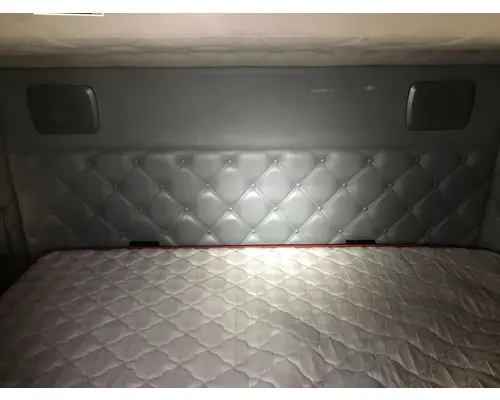 Kenworth T680 Cab Misc. Interior Parts