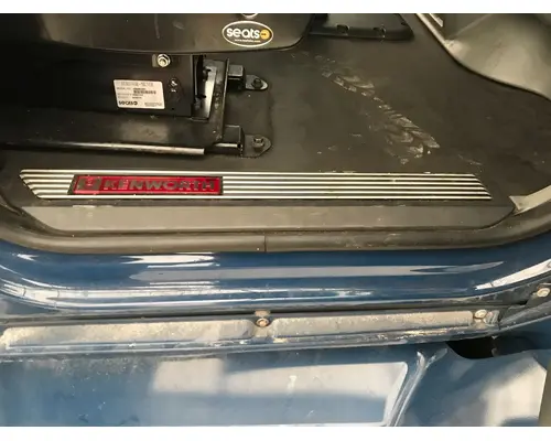 Kenworth T680 Cab Misc. Interior Parts