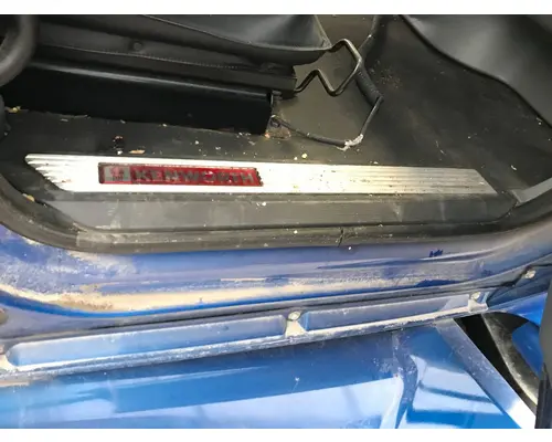 Kenworth T680 Cab Misc. Interior Parts