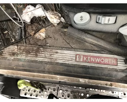 Kenworth T680 Cab Misc. Interior Parts