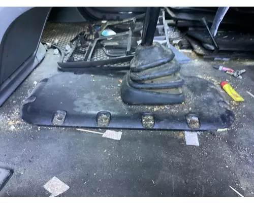 Kenworth T680 Cab Misc. Interior Parts
