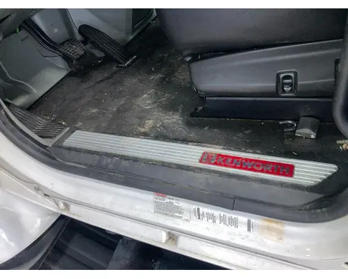 Kenworth T680 Cab Misc. Interior Parts