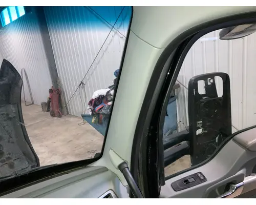 Kenworth T680 Cab Misc. Interior Parts