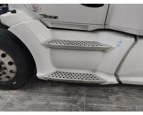 Side Fairing KENWORTH T680 LKQ Thompson Motors - Wykoff