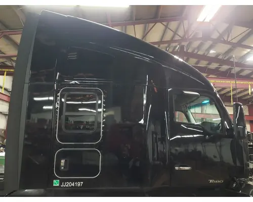 Cab KENWORTH T680 High Mountain Horsepower