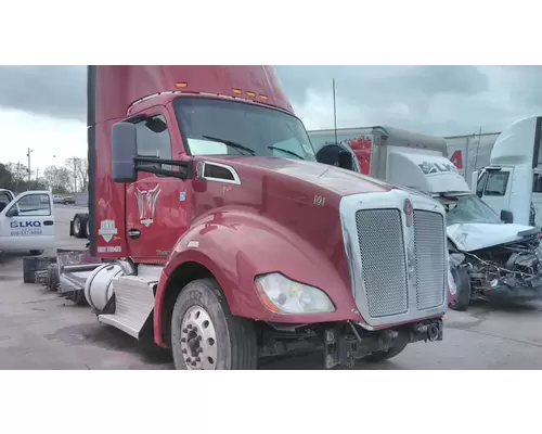 Cab KENWORTH T680 LKQ Heavy Truck - Goodys