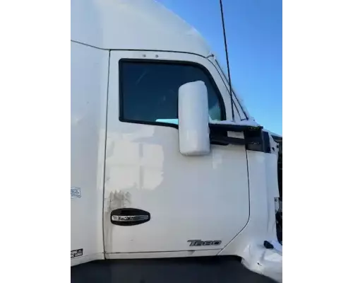 Kenworth T680 Cab