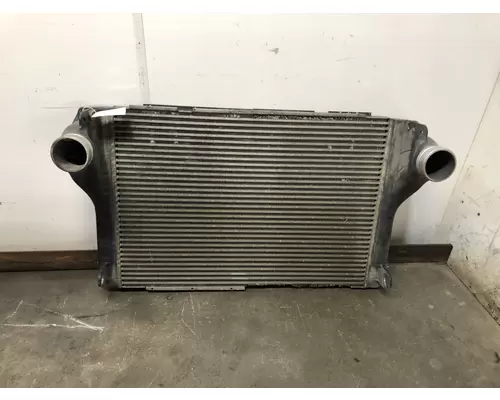 Kenworth T680 Charge Air Cooler (ATAAC)