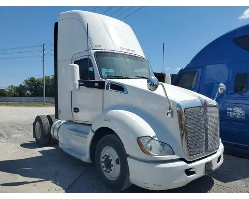 Complete Vehicle KENWORTH T680 West Side Truck Parts