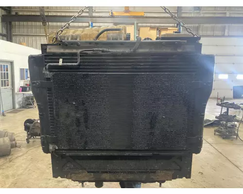 Kenworth T680 Cooling Assembly. (Rad., Cond., ATAAC)