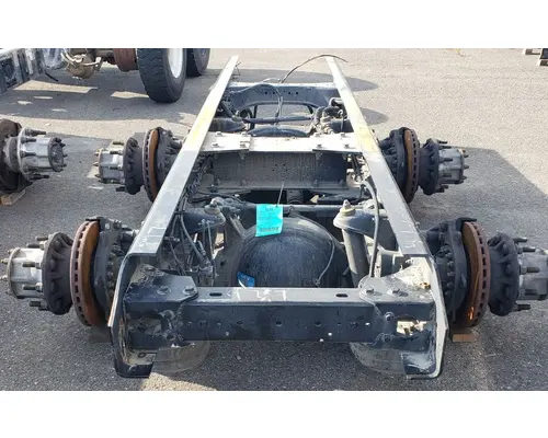 Cutoff Assembly (Housings & Suspension Only) KENWORTH T680 High Mountain Horsepower