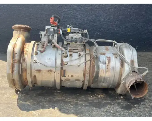 Kenworth T680 DPF (Diesel Particulate Filter)