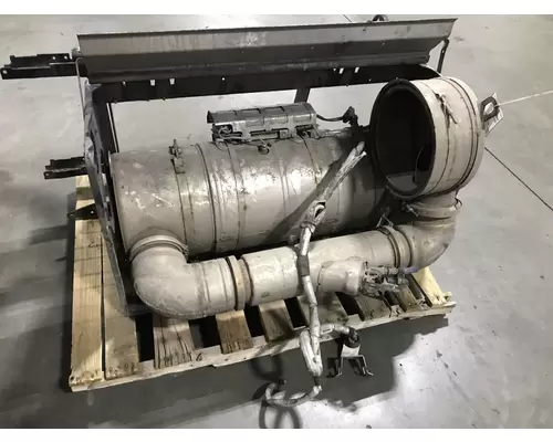 Kenworth T680 DPF Assembly Less Filters