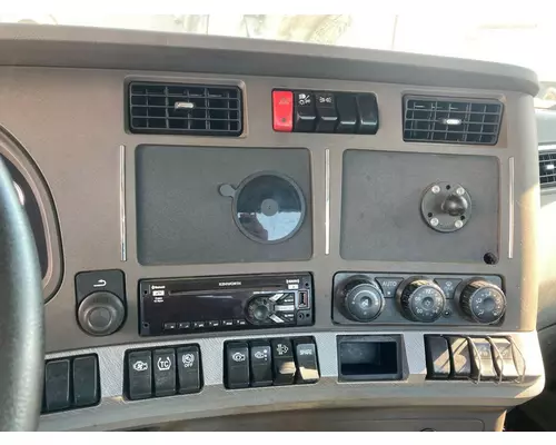 Kenworth T680 Dash Assembly