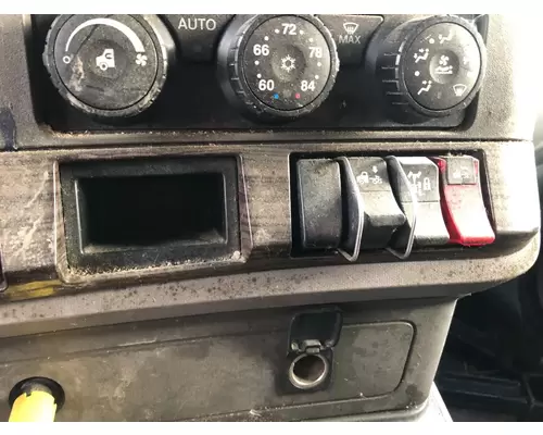 Kenworth T680 Dash Assembly