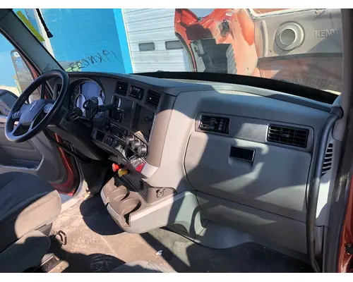 Kenworth T680 Dash Assembly