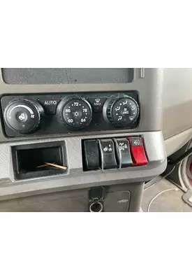 Kenworth T680 Dash Assembly