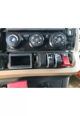 Kenworth T680 Dash Assembly