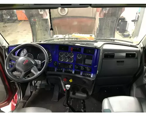 Kenworth T680 Dash Assembly