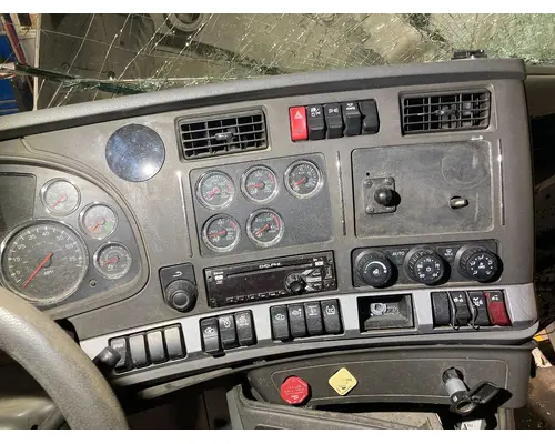 Kenworth T680 Dash Assembly