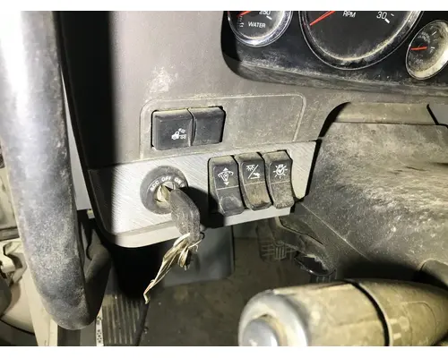 Kenworth T680 Dash Assembly