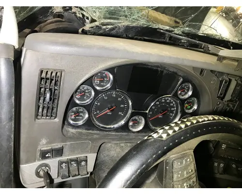 Kenworth T680 Dash Assembly