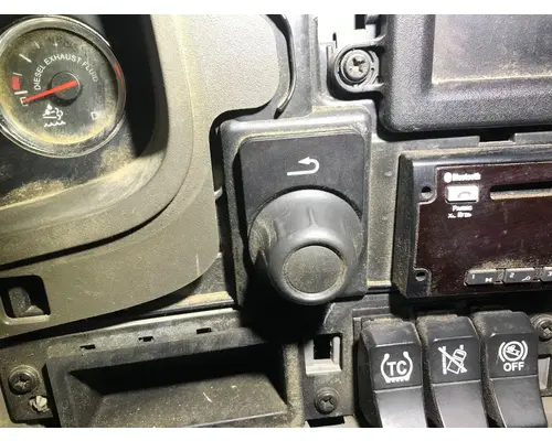 Kenworth T680 Dash Assembly