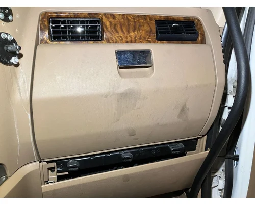 Kenworth T680 Dash Assembly