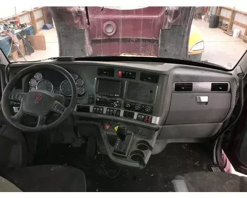 Kenworth T680 Dash Assembly