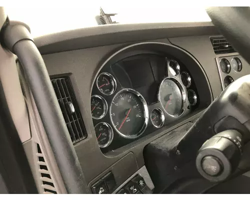 Kenworth T680 Dash Assembly