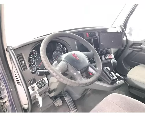 Kenworth T680 Dash Assembly