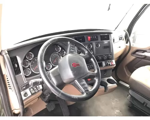 Kenworth T680 Dash Assembly