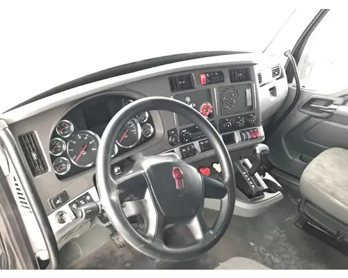 Kenworth T680 Dash Assembly